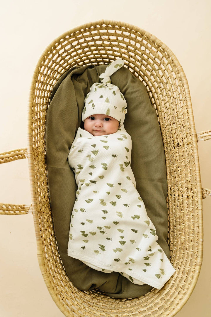 Makemake Organics - Organic Swaddle Blanket & Hat - Alpine: 34"X42"